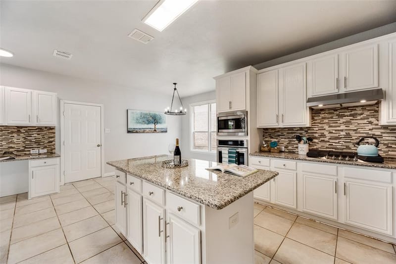 3516 THORP SPRINGS Drive, Plano TX 75025 - Photo 9