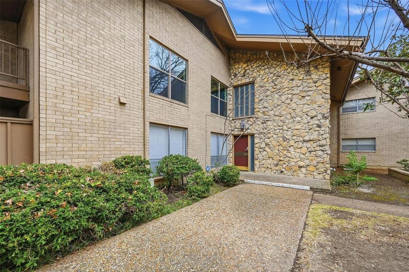 11410 Park Central Place # C, Dallas TX 75230 - Photo 9