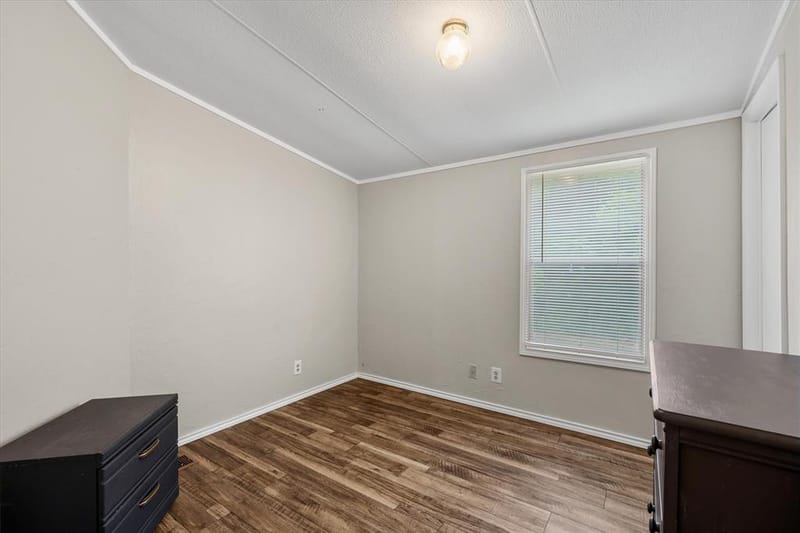 9556 County Road 2400, Quinlan TX 75474 - Photo 12