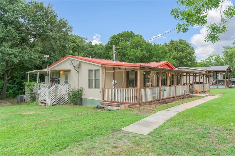 9556 County Road 2400, Quinlan TX 75474 - Photo 5