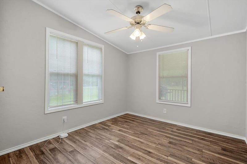 9556 County Road 2400, Quinlan TX 75474 - Photo 10