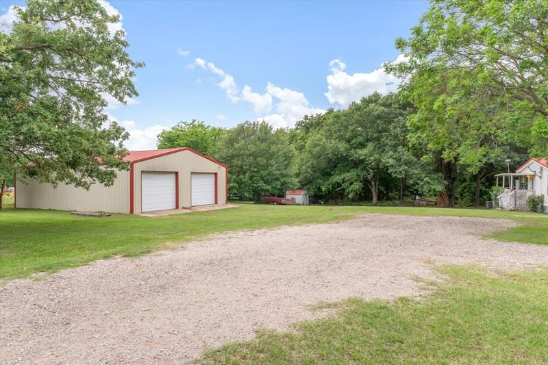 9556 County Road 2400, Quinlan TX 75474 - Photo 4