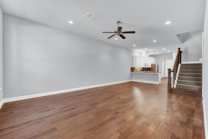 4666 Dozier Road # B, Carrollton TX 75010 - Photo 3