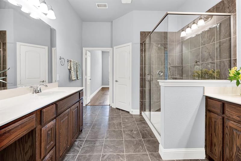 4666 Dozier Road # B, Carrollton TX 75010 - Photo 25