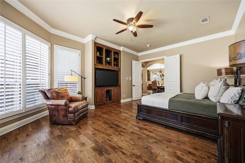 7040 Whisperfield Drive, Plano TX 75024 - Photo 13