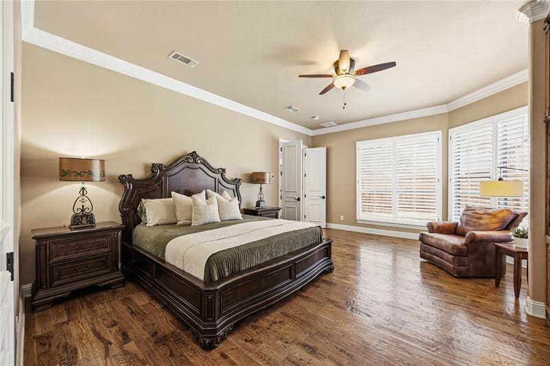 7040 Whisperfield Drive, Plano TX 75024 - Photo 12