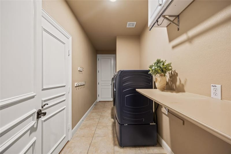 7040 Whisperfield Drive, Plano TX 75024 - Photo 32