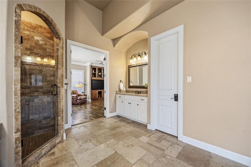 7040 Whisperfield Drive, Plano TX 75024 - Photo 14
