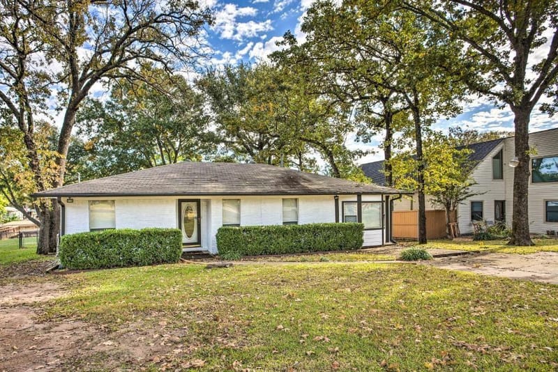 108 Camino Robles Street, Gun Barrel City TX 75156 - Photo 3