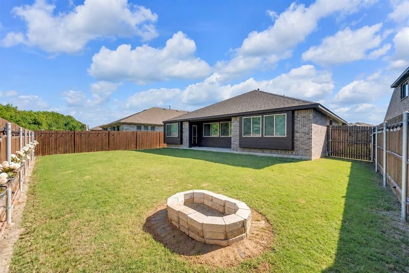317 Rock Sparrow Lane, Alvarado TX 76009 - Photo 26