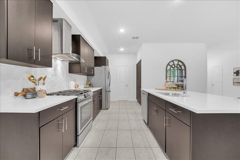 317 Rock Sparrow Lane, Alvarado TX 76009 - Photo 8