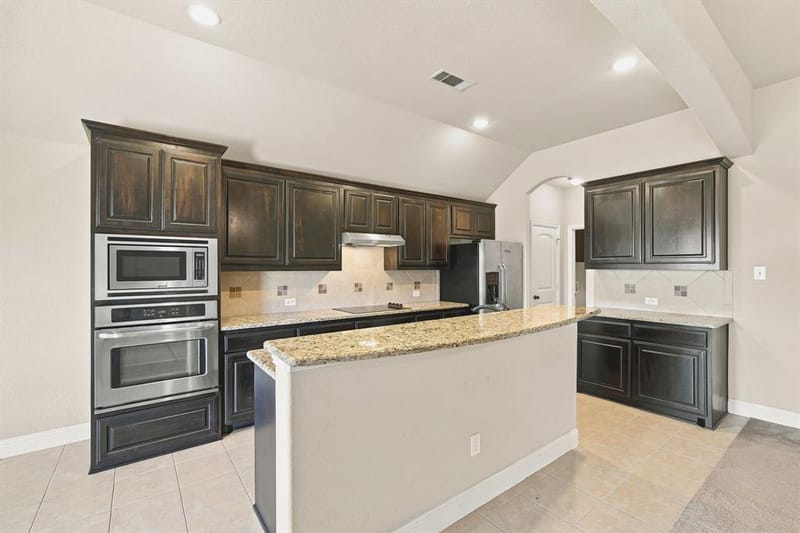 5610 Paradise Drive, Midlothian TX 76065 - Photo 11
