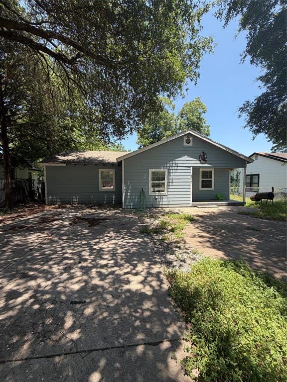 3717 Childress Street, Fort Worth TX 76119 - Photo 3