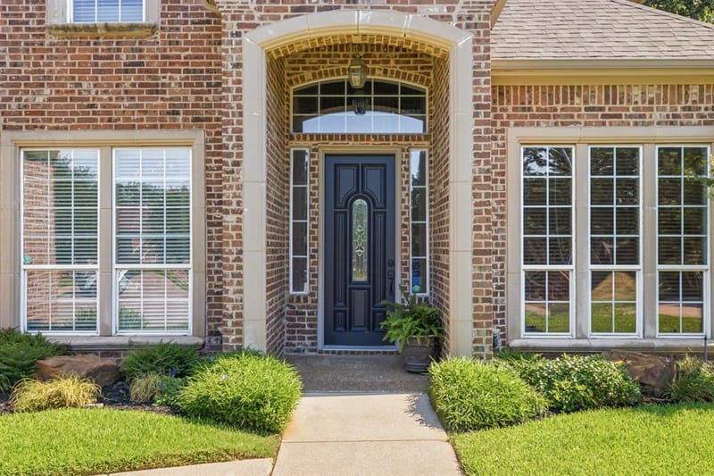 710 Knott Court, Euless TX 76039 - Photo 3