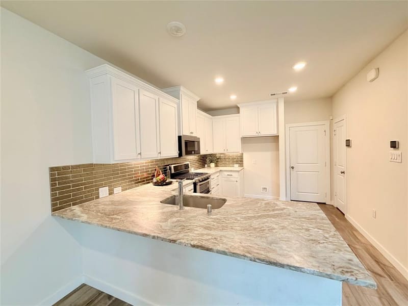 1370 Madison Avenue, Flower Mound TX 75028 - Photo 6