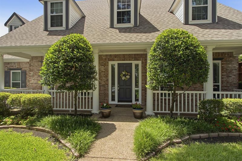 4616 Brook Meadow Lane, Plano TX 75093 - Photo 2