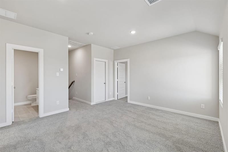829 Rockcloud Drive, Fort Worth TX 76052 - Photo 29