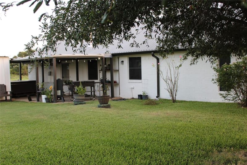 9612 West Highway 199, Poolville TX 76487 - Photo 2