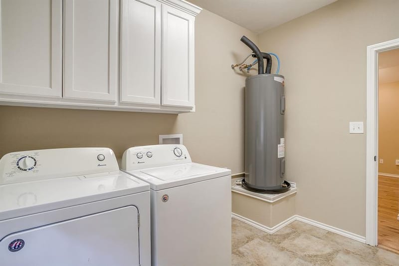 719 Harness Trail, Granbury TX 76049 - Photo 17