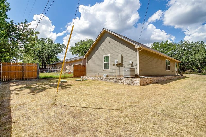 719 Harness Trail, Granbury TX 76049 - Photo 19