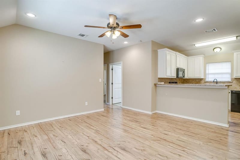 719 Harness Trail, Granbury TX 76049 - Photo 4