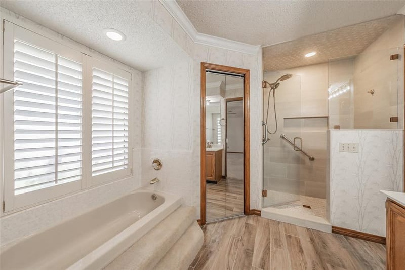 2520 Pecan Grove Court, Irving TX 75060 - Photo 12