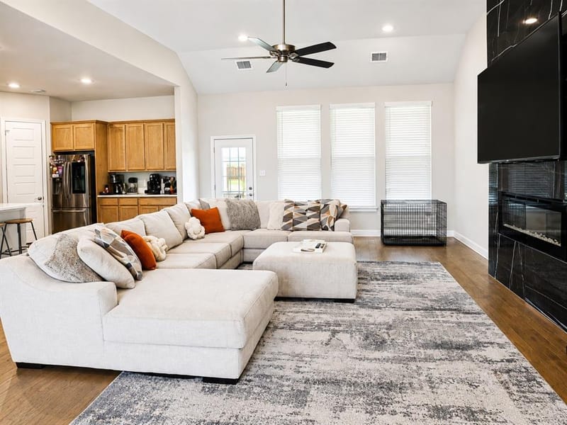 4017 Lagos Drive, Midlothian TX 76065 - Photo 11