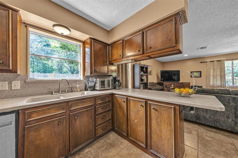 190 Crowfoot Lane, Whitney TX 76692 - Photo 16