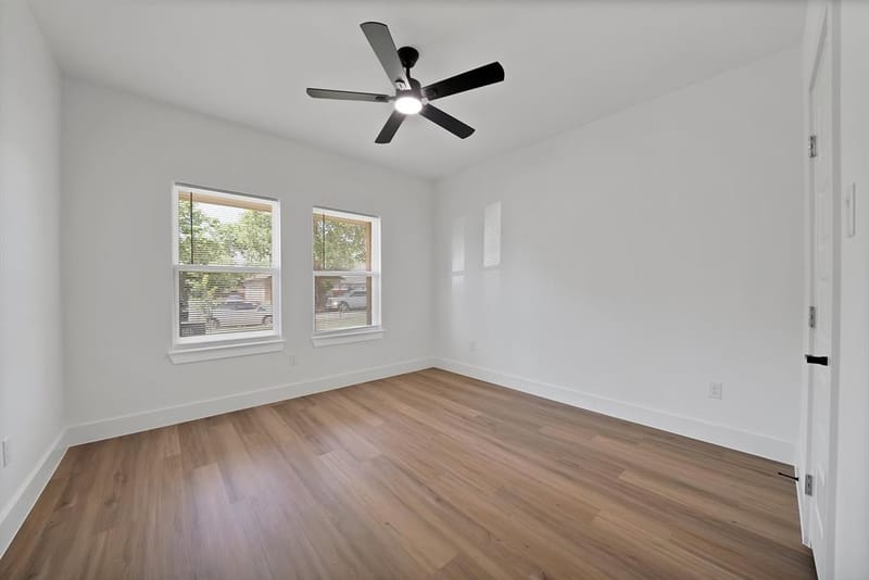 1021 E Richmond Avenue, Fort Worth TX 76104 - Photo 20
