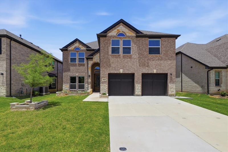1824 Valencia Drive, Little Elm TX 75068 - Photo 3