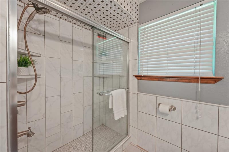 5429 Enderly Place, Dallas TX 75227 - Photo 21