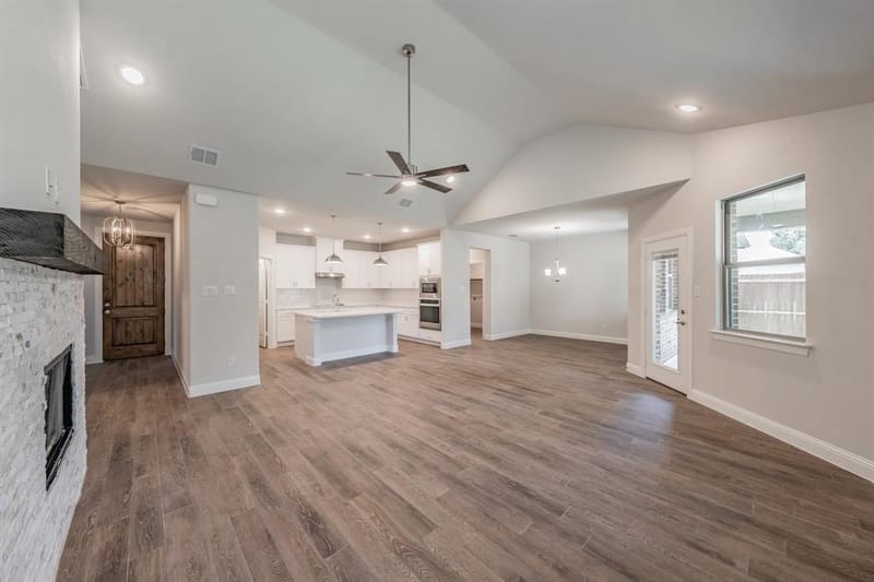 241 Gardenia Drive, Azle TX 76020 - Photo 4