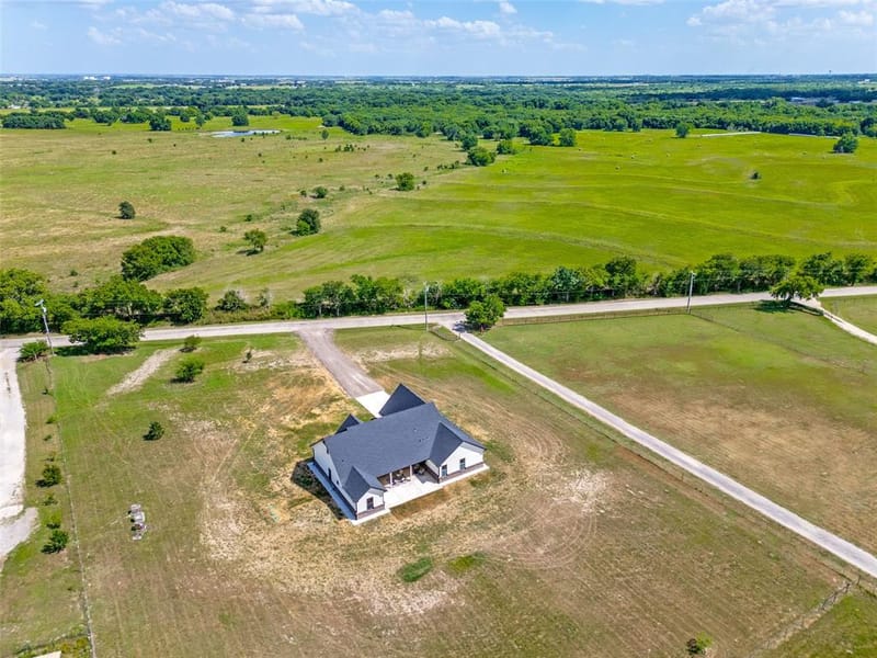 3150 Crisp Road, Ennis TX 75119 - Photo 26