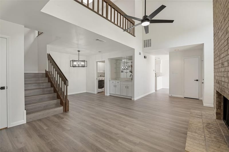 2100 Mistymeadow Court, Carrollton TX 75006 - Photo 6