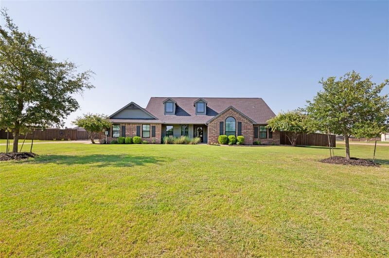 5610 Niagara Court, Midlothian TX 76065