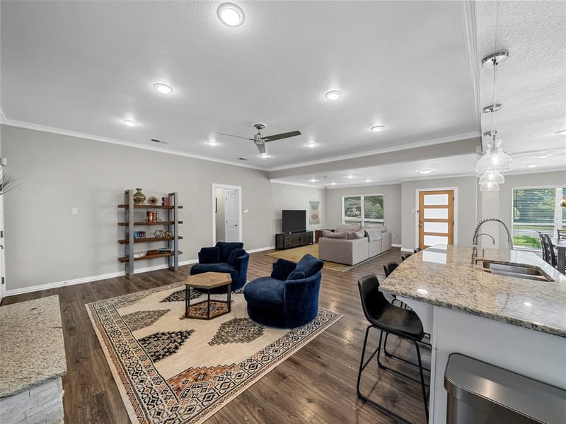 3115 Walnut Hill Lane, Dallas TX 75229 - Photo 5