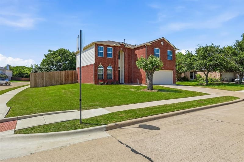 8012 Clear River Lane, Denton TX 76210 - Photo 33