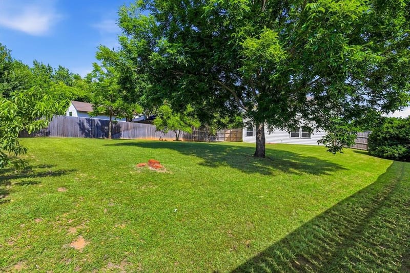 8012 Clear River Lane, Denton TX 76210 - Photo 31