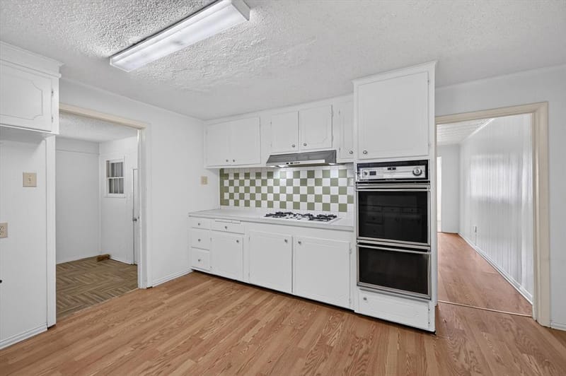620 W Main Street, Crowley TX 76036 - Photo 3