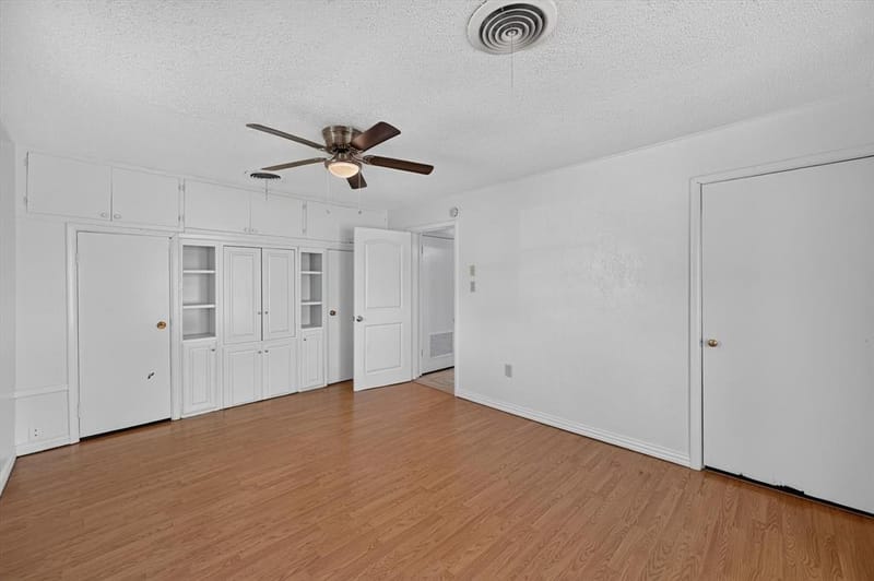 620 W Main Street, Crowley TX 76036 - Photo 18