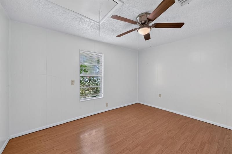 620 W Main Street, Crowley TX 76036 - Photo 11