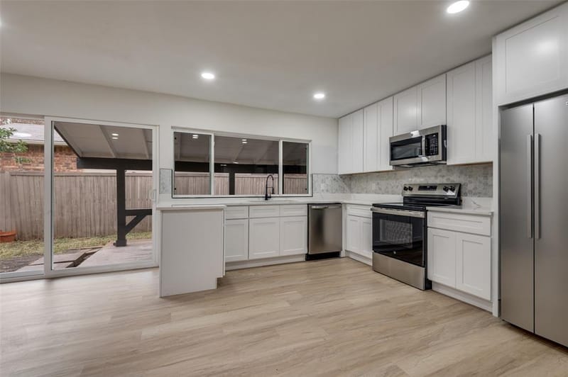 8517 Van Pelt Drive, Dallas TX 75228 - Photo 2