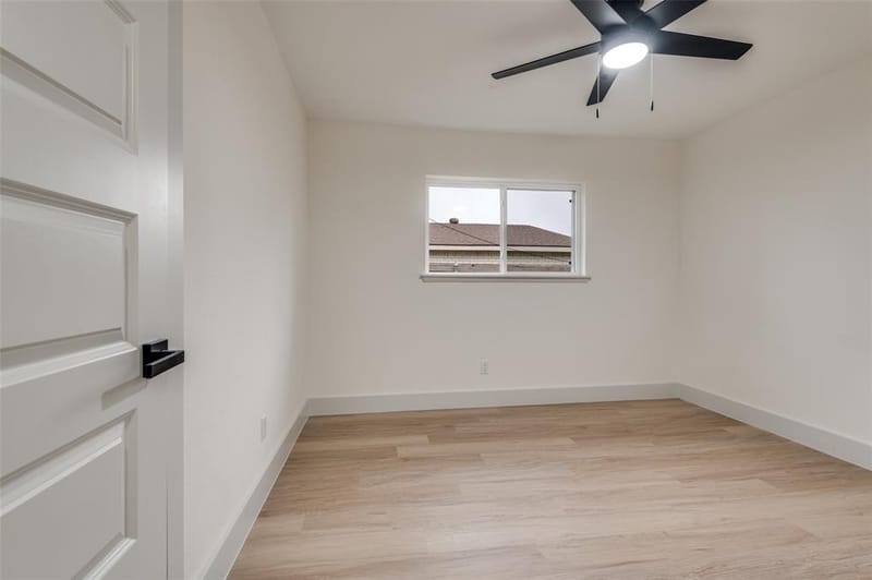 8517 Van Pelt Drive, Dallas TX 75228 - Photo 21