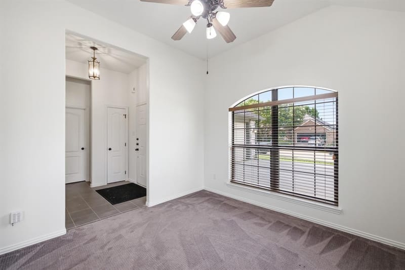 9101 Autumn Falls Drive, Fort Worth TX 76118 - Photo 6