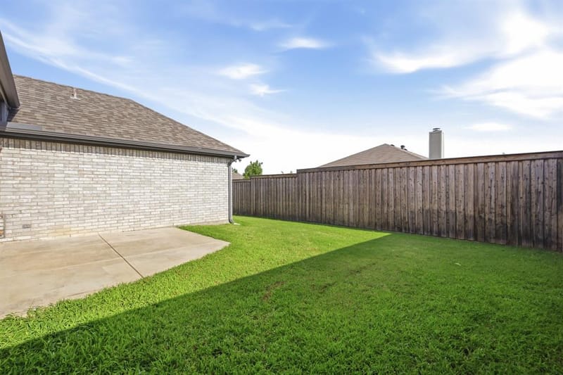 9101 Autumn Falls Drive, Fort Worth TX 76118 - Photo 32