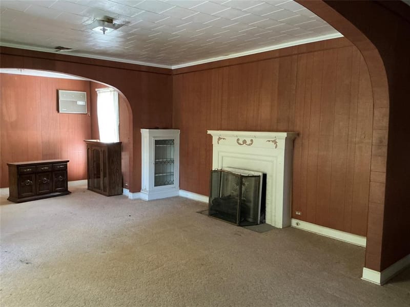 300 E Grand Avenue, Comanche TX 76442 - Photo 7