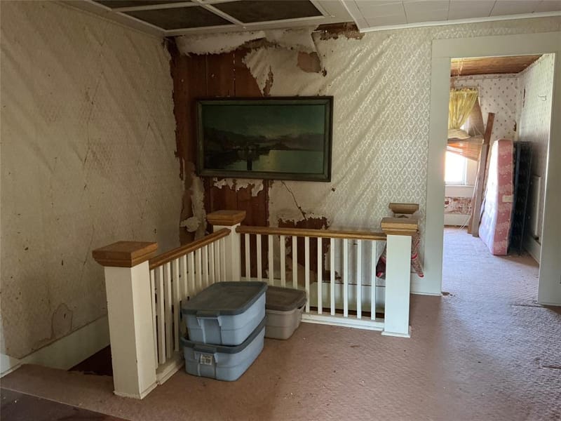 300 E Grand Avenue, Comanche TX 76442 - Photo 19