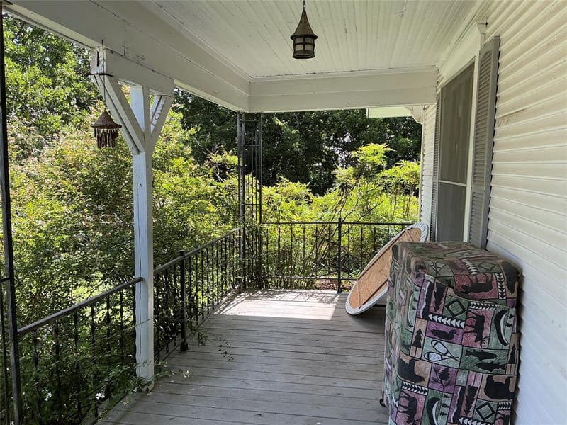 300 E Grand Avenue, Comanche TX 76442 - Photo 4