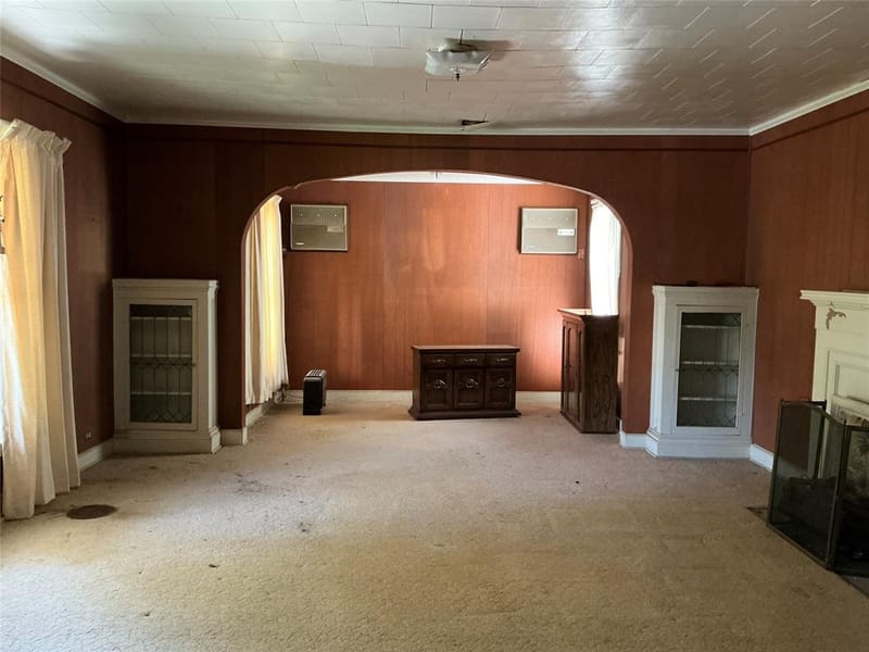 300 E Grand Avenue, Comanche TX 76442 - Photo 8