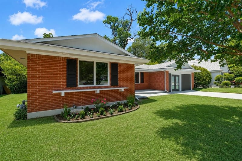 3500 Brandon Lane, Fort Worth TX 76116 - Photo 2